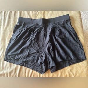 Flowy Black Shorts Torrid size 2 3/$15!!